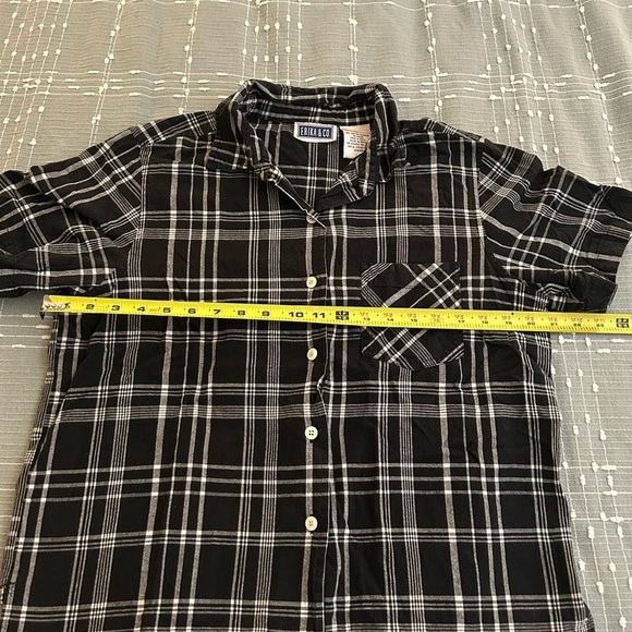 Vintage Erika & Co Black and White Plaid Shirt button up size L - Picture 3 of 5